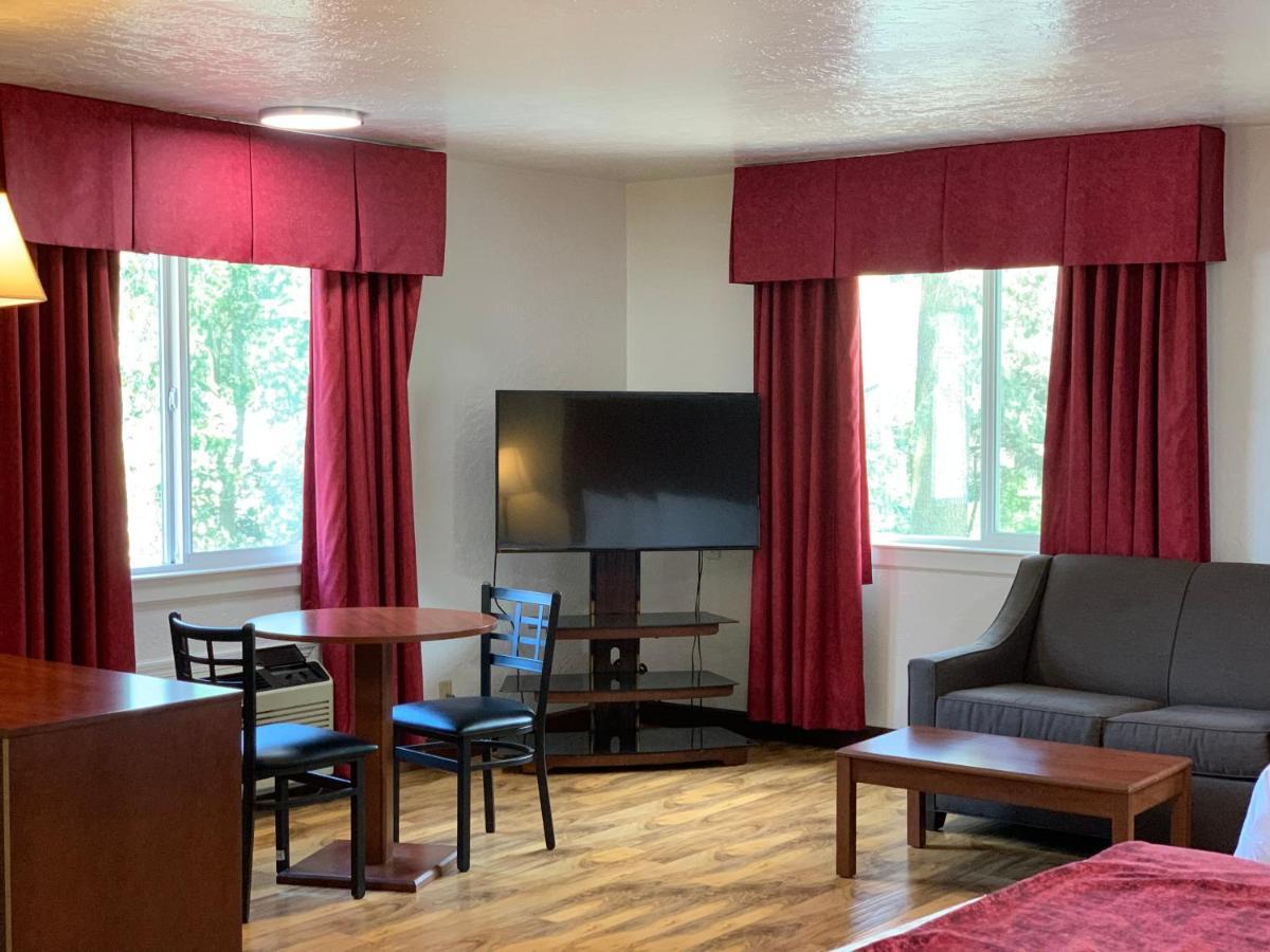 Red Carpet Inn Medford Kültér fotó