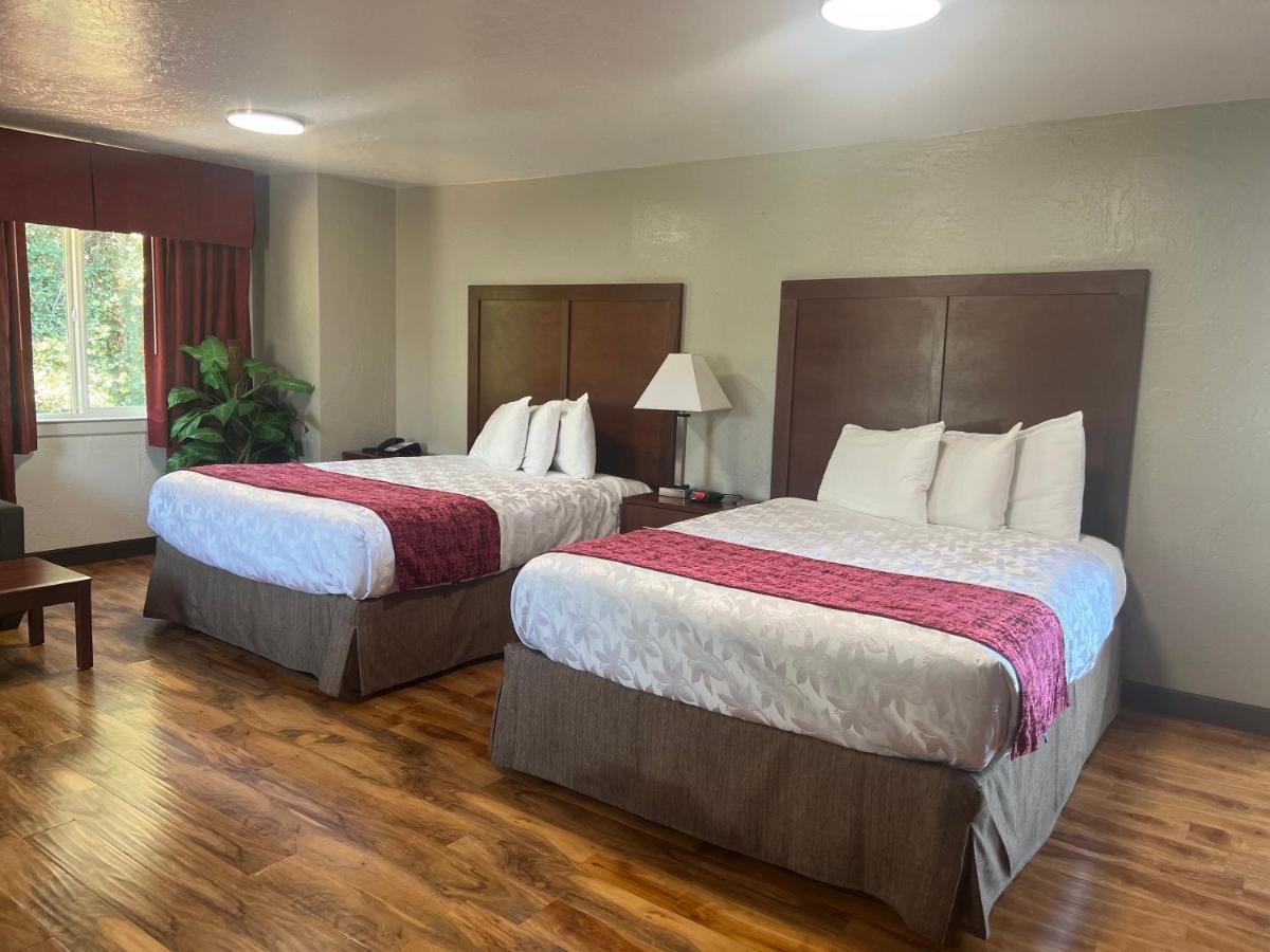 Red Carpet Inn Medford Kültér fotó