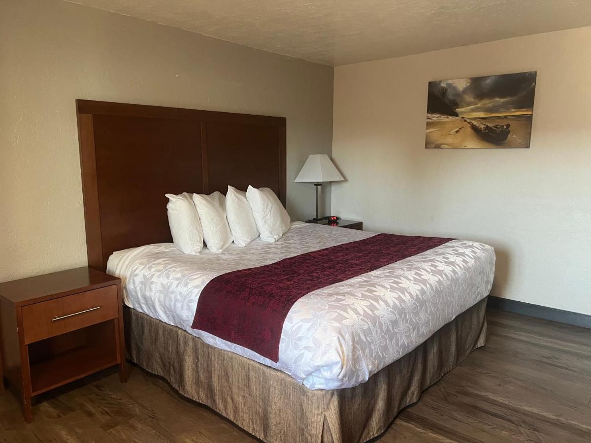 Red Carpet Inn Medford Kültér fotó