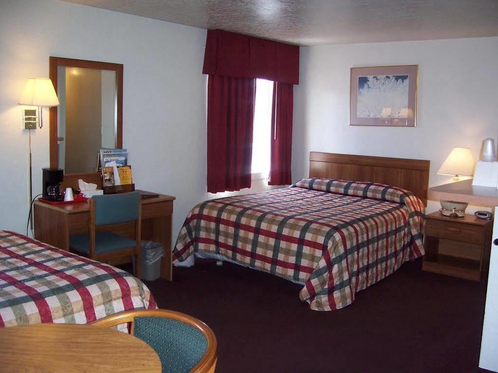 Red Carpet Inn Medford Kültér fotó