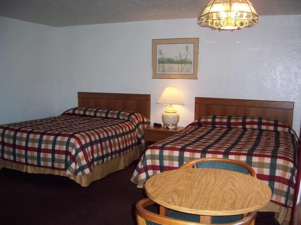 Red Carpet Inn Medford Kültér fotó